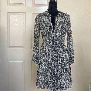 Burberry Brit Printed Knee Length Dress